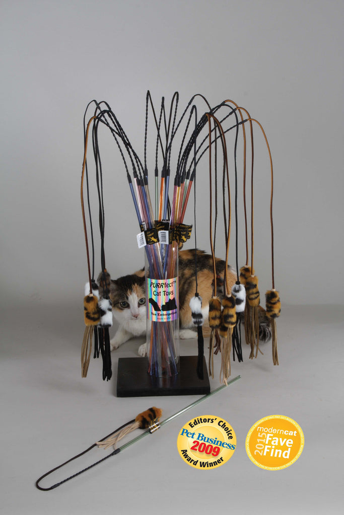 Leather Bouncer – Day Pet Supply - Main Image