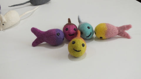 Hand Felted Fish Assorted Colors (3" Body)